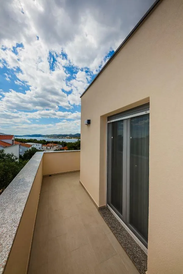 Apartments Mare Trogir