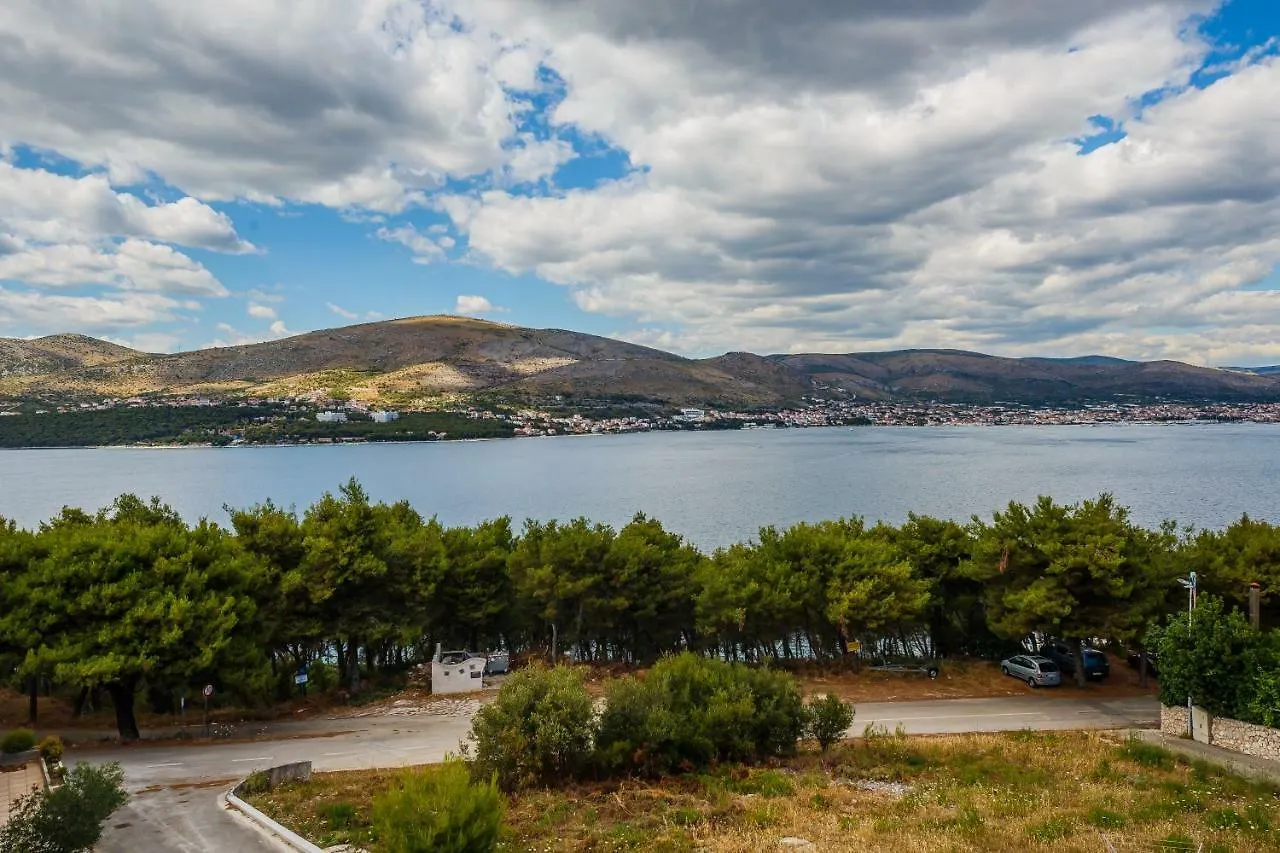 Apartments Mare Trogir Croatia