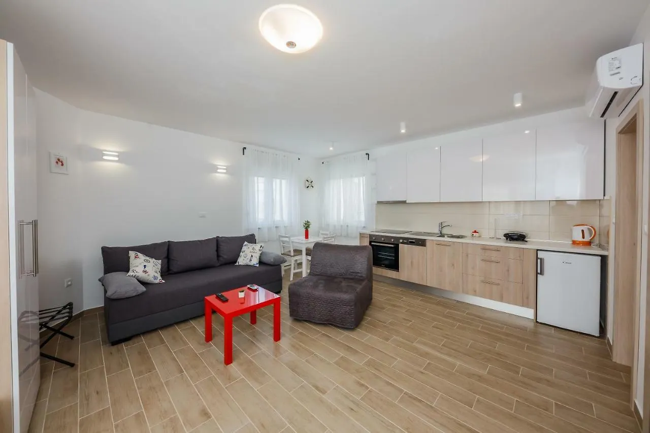 Apartments Mare Trogir