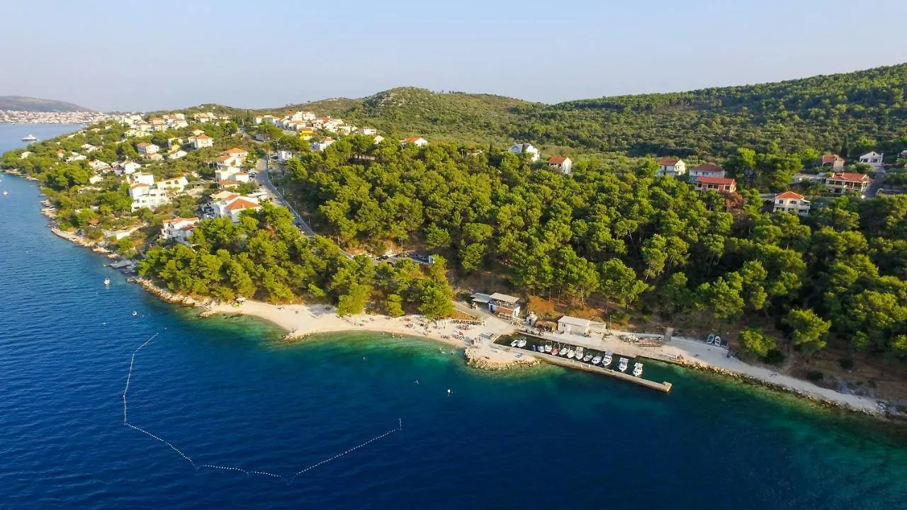 Apartments Mare Trogir
